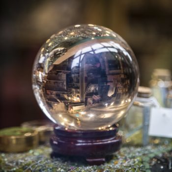 Drones, Smart Mirrors & Personalised Shopping Experiences: Retail in 2018