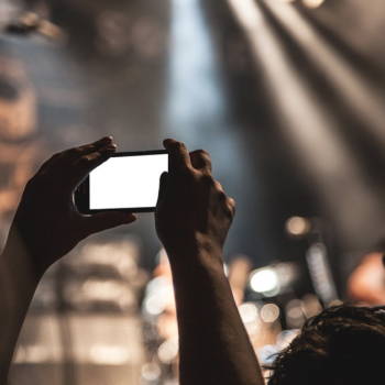 China Mobile Market Requires Right Local Ad Experience