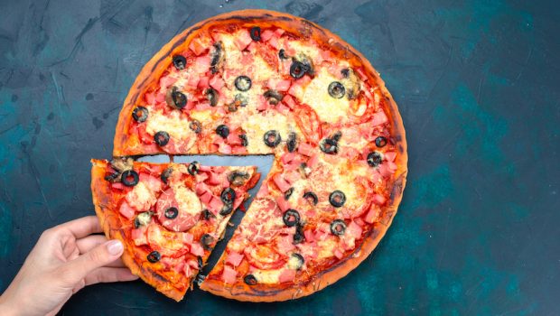 Tencent Take a Stake in Monzo; India's Antitrust Watchdog Orders Apple Investigation pizza