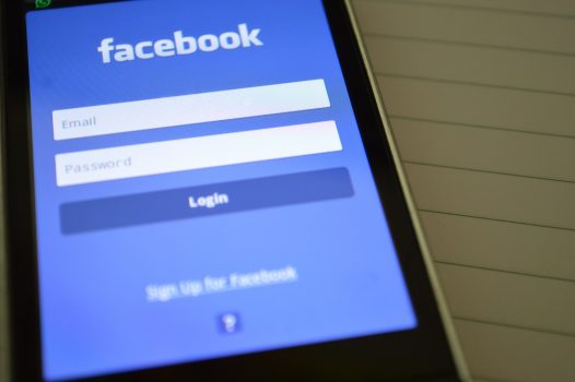Leaked Facebook Doc Exposes Lack of Control Over User Data; Samsung Posts Soaring Q1 Profits