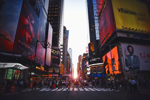Harnessing the Power of UGC and Programmatic DOOH